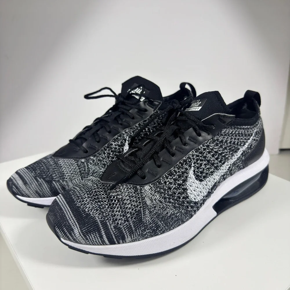 Nike Air Max Flyknit Racer Mens 10 Black White DM9073-001 Running Shoes